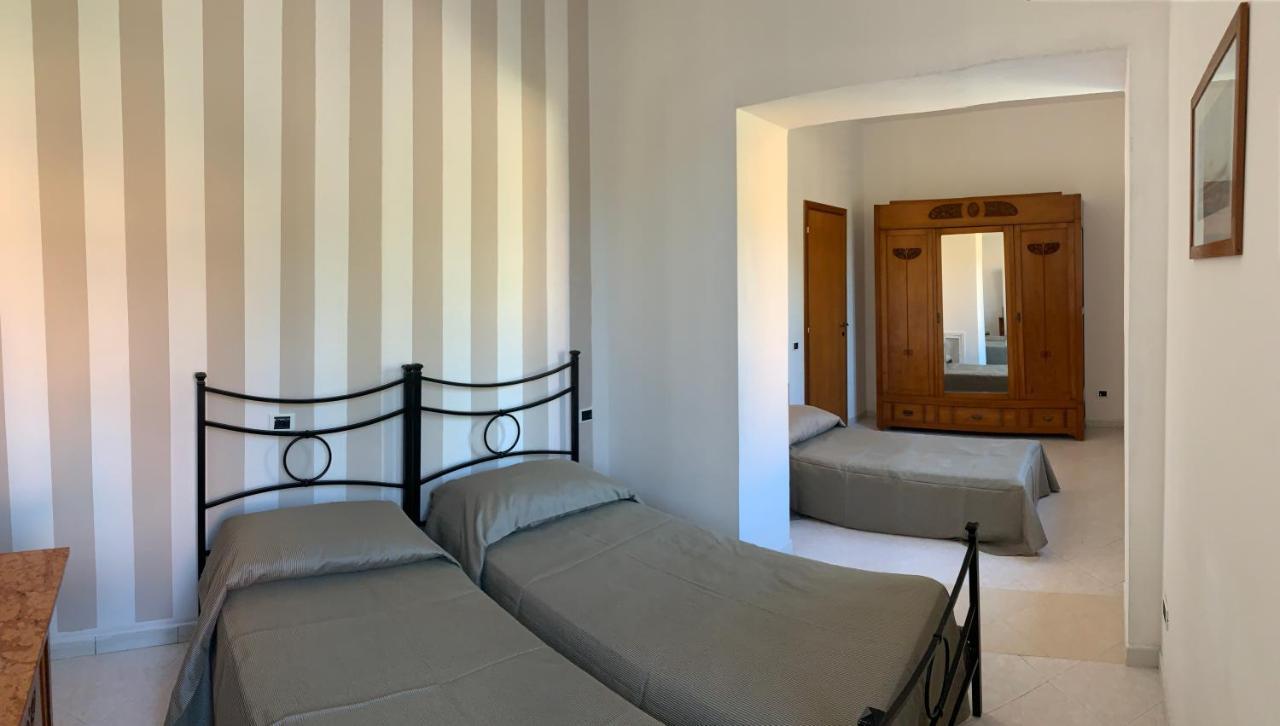 Room In Villa -Livorno - Montenero Eksteriør bilde